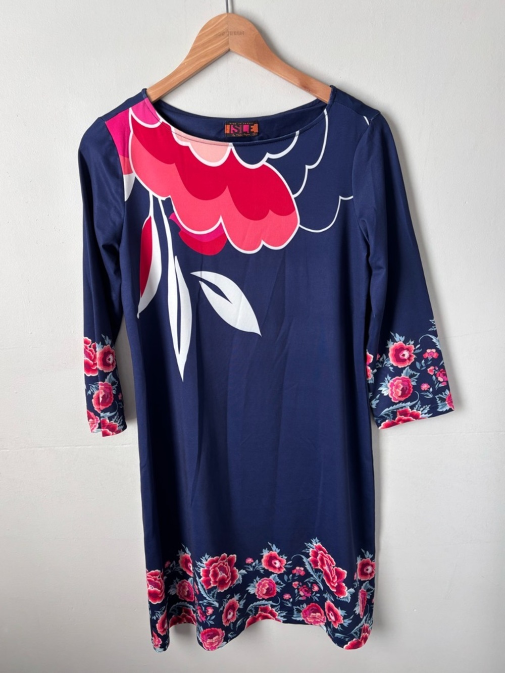 Isle by Melis Kozan Shift Dress S Navy Floral Colorblock Mod 3/4 Sleeve Artsy